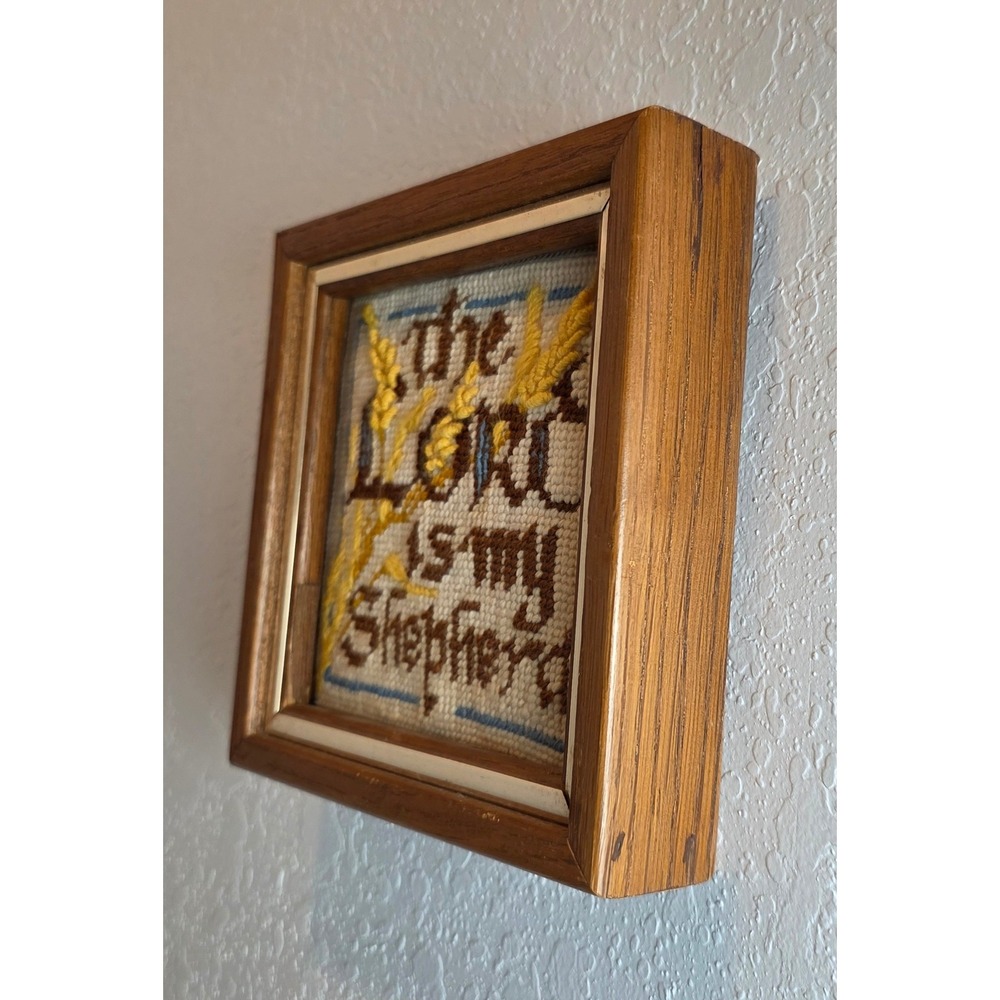 Sunset Needlepoint 5723 'The Lord Is My Shepherd' Needlepoint 6x6 Frame Psalm 23 - Picture 11 of 11